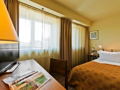 bedroom 2 - hotel best western vilnius - vilnius, lithuania