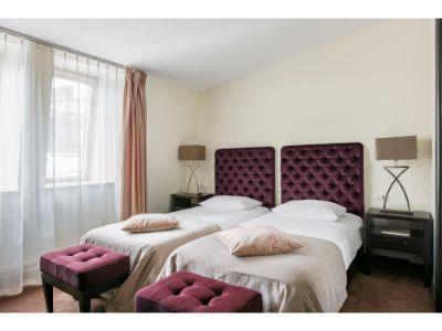 bedroom 2 - hotel amberton cathedral square vilnius - vilnius, lithuania