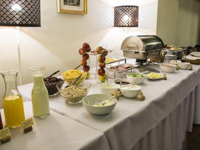 breakfast room - hotel metropolis - kaunas, lithuania