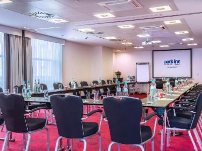 conference room - hotel park inn luxembourg city - luxembourg, luxembourg