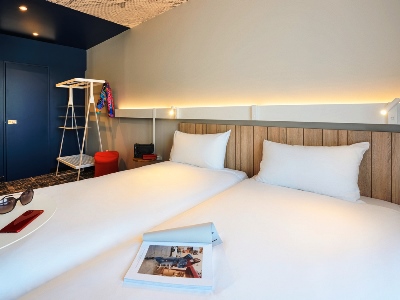 bedroom 2 - hotel ibis luxembourg aeroport - luxembourg, luxembourg