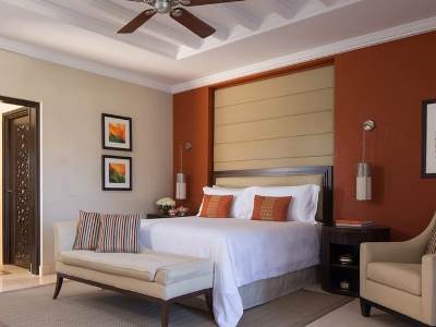 bedroom - hotel four seasons resort - marrakech, morocco
