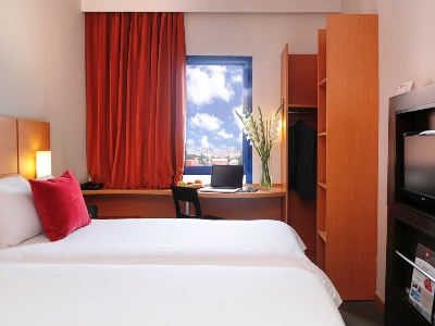 bedroom 1 - hotel ibis marrakech centre gare - marrakech, morocco