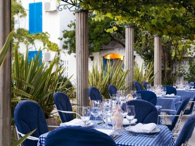 restaurant - hotel resort slovenska plaza - budva, montenegro