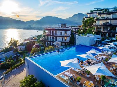 outdoor pool - hotel dukley hotel and resort - budva, montenegro