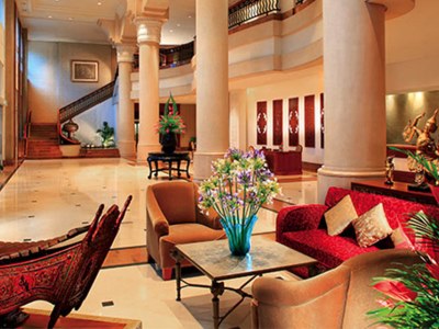 lobby - hotel parkroyal yangon - yangon, myanmar