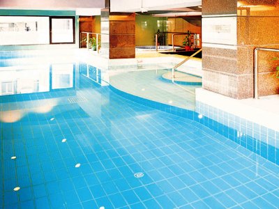 indoor pool - hotel metropark - macau, macau