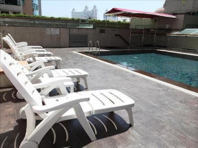 outdoor pool - hotel grand dragon - macau, macau