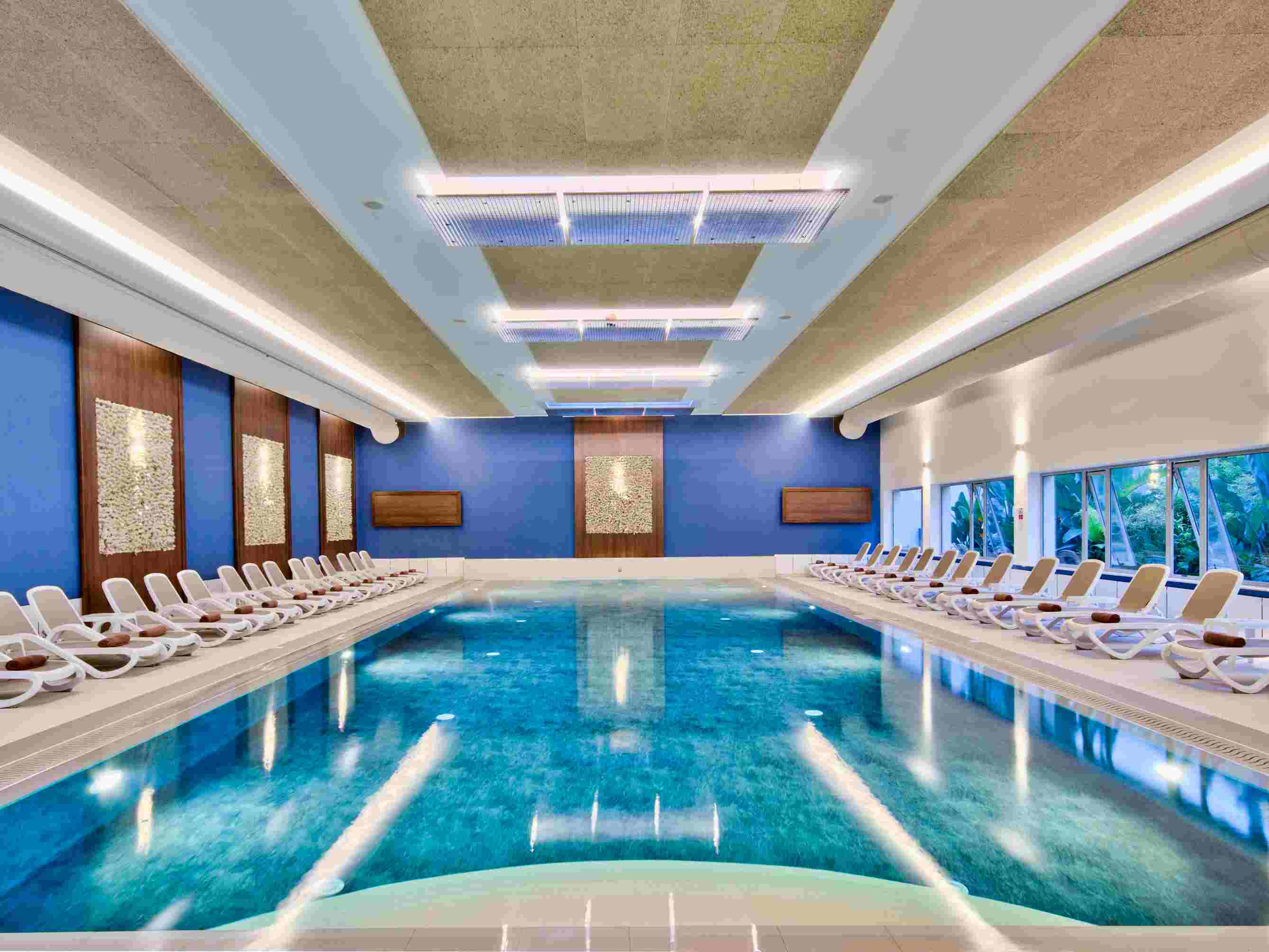 indoor pool 2 - hotel doubletree by hilton malta - st pauls bay, malta