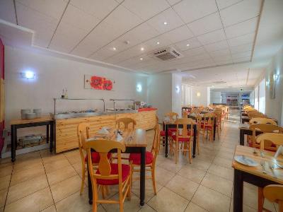 restaurant - hotel primera - st pauls bay, malta