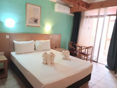 bedroom 1 - hotel the san anton - st pauls bay, malta
