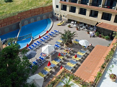 outdoor pool 1 - hotel canifor - qawra, malta