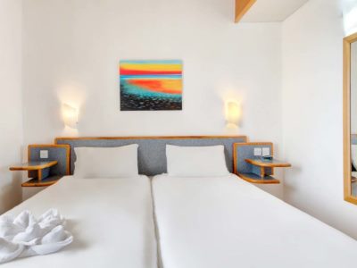 bedroom 1 - hotel ax sunny coast resort and spa - qawra, malta