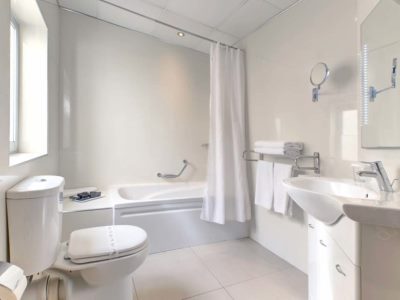 bathroom - hotel ax sunny coast resort and spa - qawra, malta