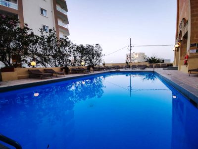 outdoor pool - hotel il palazzin - qawra, malta
