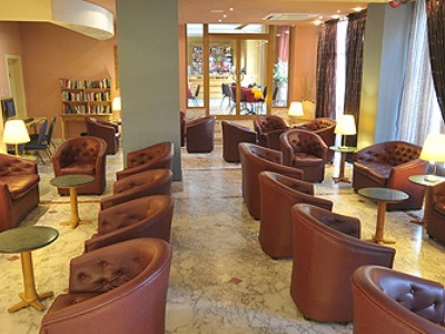 bar - hotel soreda - qawra, malta