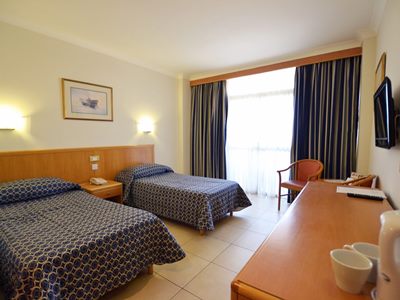 bedroom - hotel qawra palace - qawra, malta