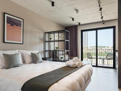 bedroom - hotel aparthotel adagio malta central - msida, malta
