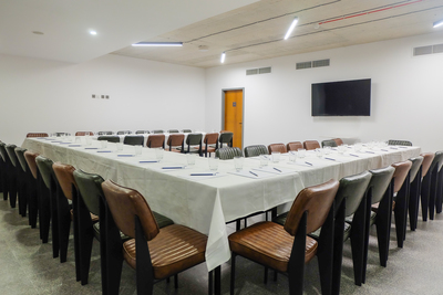 conference room 2 - hotel grands suites htl residences and spa - sliema, malta