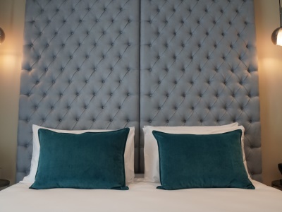 bedroom - hotel urban valley resort and spa - sliema, malta