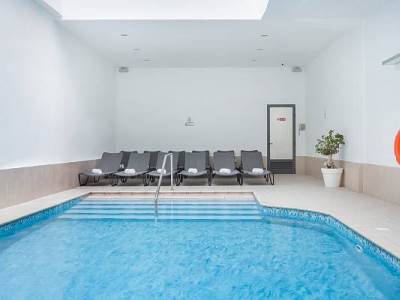 indoor pool - hotel plaza regency hotels - sliema, malta