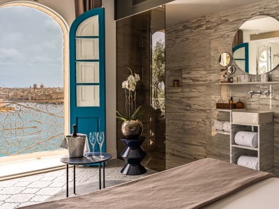 bedroom 1 - hotel iniala harbour house - valletta, malta