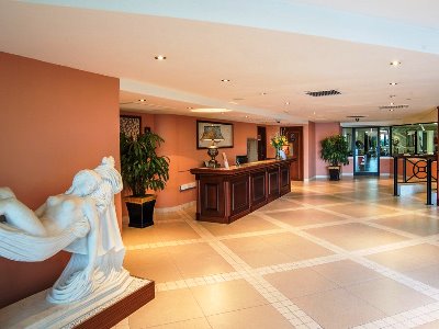 lobby 2 - hotel grand hotel excelsior - valletta, malta
