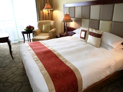 bedroom 3 - hotel grand hotel excelsior - valletta, malta