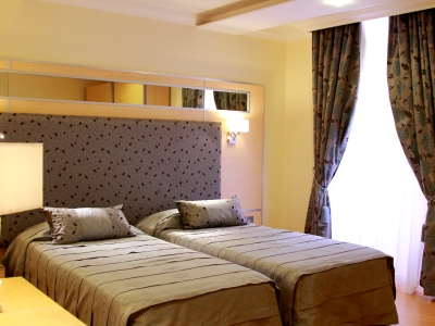 bedroom 3 - hotel osborne - valletta, malta