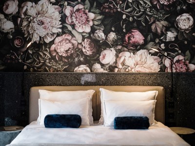 bedroom - hotel rosselli - valletta, malta
