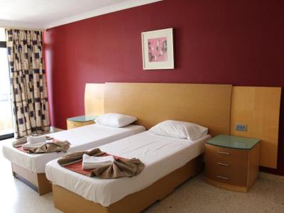 bedroom 2 - hotel the st. george's park - st julians, malta