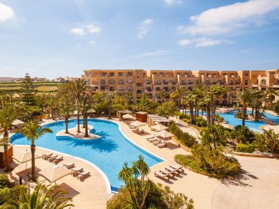outdoor pool - hotel kempinski san lawrenz - gozo, malta