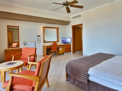 bedroom 1 - hotel paradise bay resort - mellieha, malta