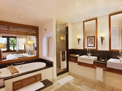 bathroom - hotel heritage awali golf and spa resort - mauritius, mauritius
