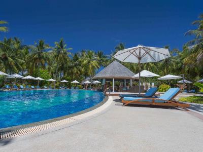 outdoor pool - hotel bandos maldives - maldives, maldives