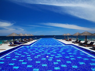 outdoor pool - hotel centara grand island resort and spa - maldives, maldives