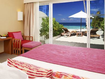 bedroom 1 - hotel centara ras fushi resort and spa - maldives, maldives