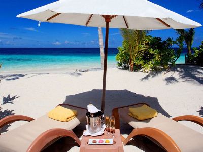 bedroom 3 - hotel centara ras fushi resort and spa - maldives, maldives