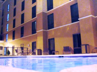 outdoor pool - hotel hampton inn by hilton ciudad juarez - ciudad juarez, mexico