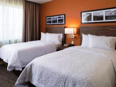bedroom 1 - hotel hampton inn by hilton irapuato - irapuato, mexico
