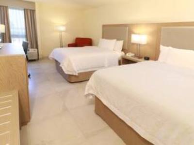 bedroom 1 - hotel hampton inn by hilton monterrey-airport - monterrey, mexico