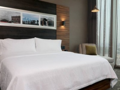 bedroom 2 - hotel hilton garden inn monterrey obispado - monterrey, mexico