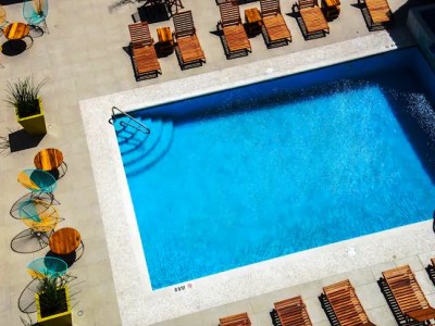 outdoor pool - hotel hampton inn by hilton piedras negras - piedras negras, mexico