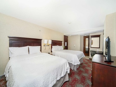 bedroom - hotel hampton inn and suites centro historico - mexico city, mexico