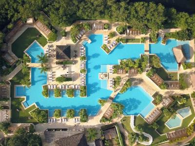 outdoor pool - hotel fairmont mayakoba - playa del carmen, mexico