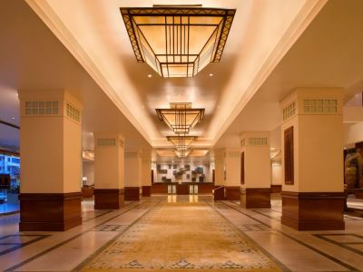 lobby - hotel hyatt regency - kota kinabalu, malaysia