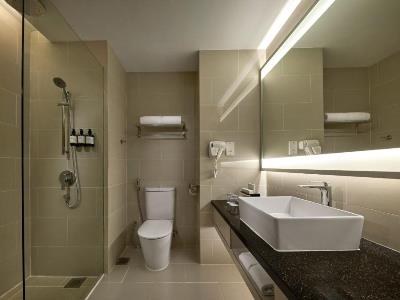 bathroom - hotel ac hotel penang - penang, malaysia