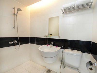 bathroom - hotel citin langkawi - langkawi, malaysia