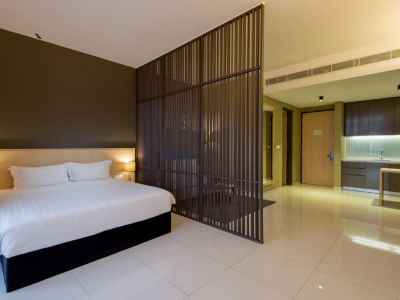 bedroom 2 - hotel pines - melaka, malaysia