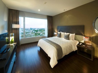 suite - hotel pullman kuching - kuching, malaysia
